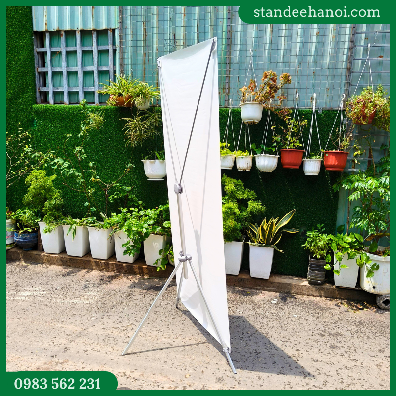 Standee X mỹ thuật, giá chữ X mỹ thuật