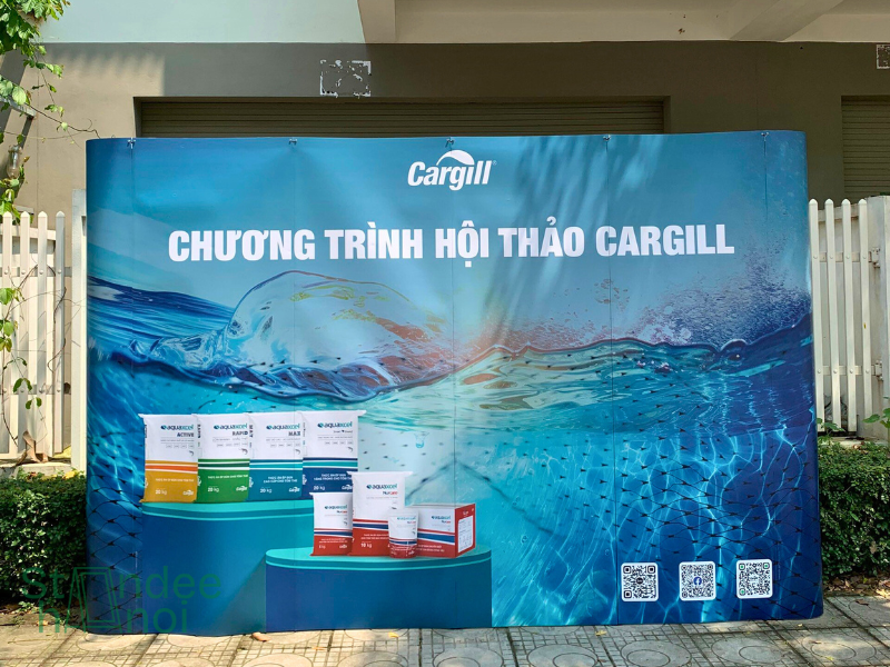 Tại sao ngày càng nhiều sự kiện chọn backdrop di động?