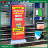 Standee kiểu cửa đế sắt