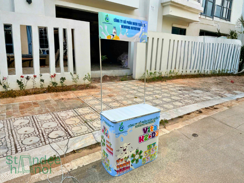 5 khác biệt giữa quầy nhựa và quầy nhôm